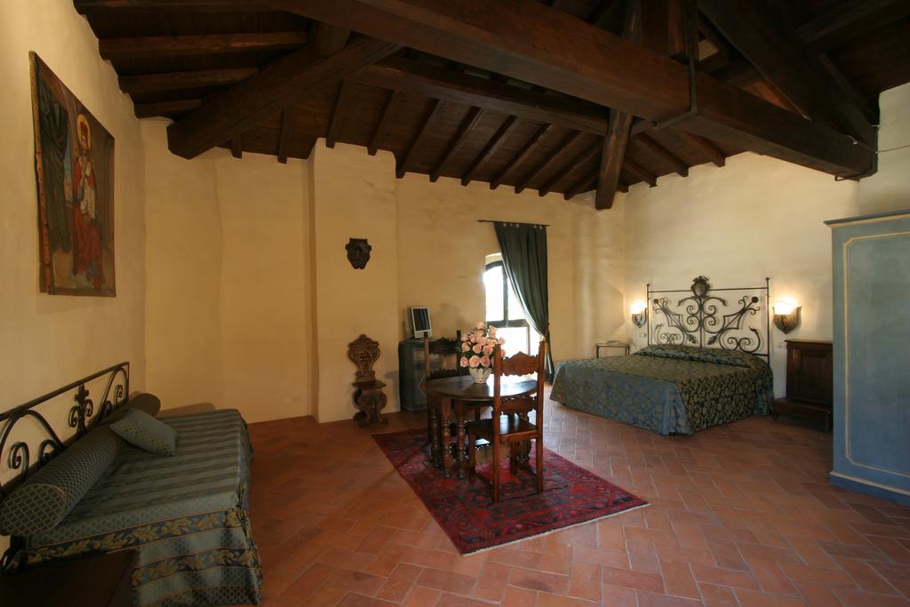Relais Torre Santa Flora Hotel Subbiano Exterior photo