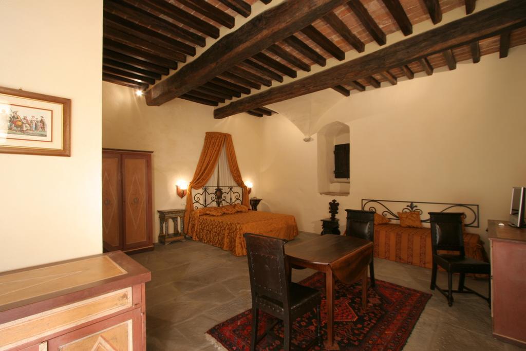 Relais Torre Santa Flora Hotel Subbiano Exterior photo