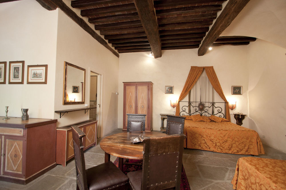 Relais Torre Santa Flora Hotel Subbiano Exterior photo