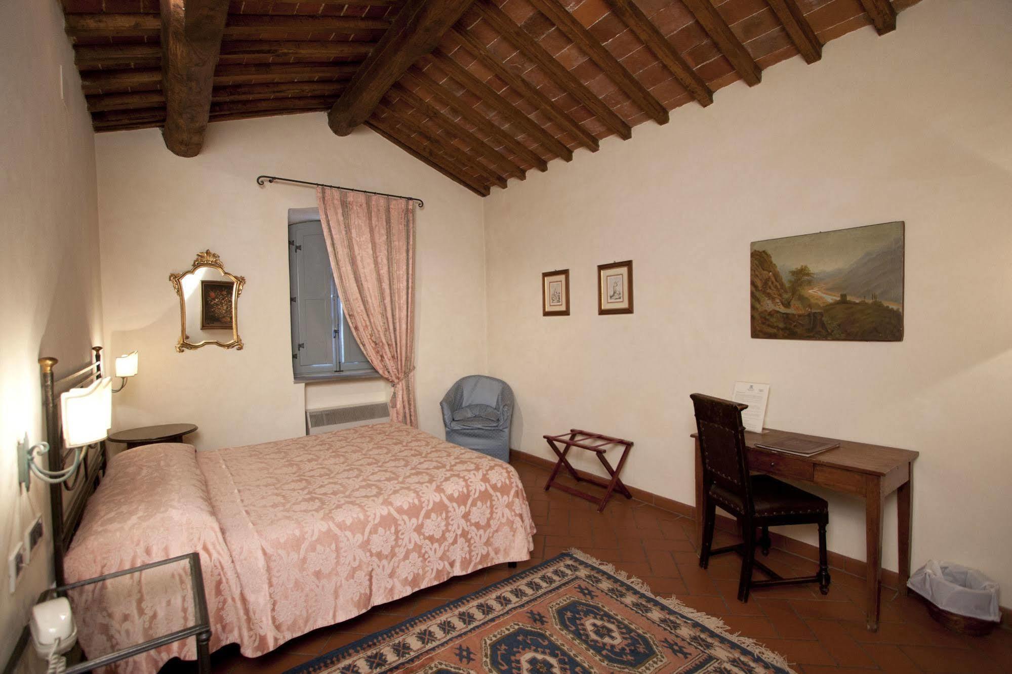 Relais Torre Santa Flora Hotel Subbiano Exterior photo